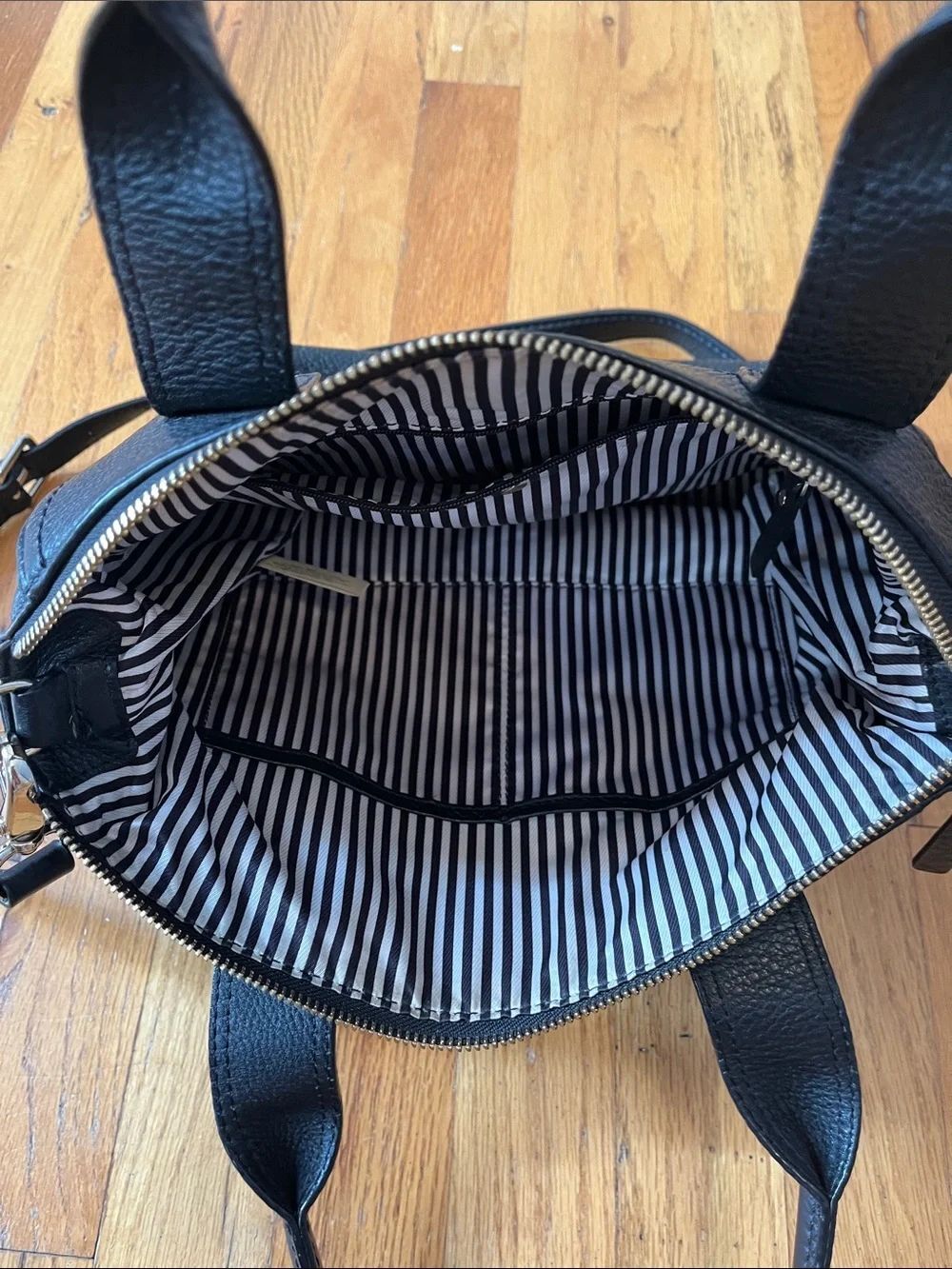 Kate Spade Black Leather Crossbody Tote - Picture 4 of 6
